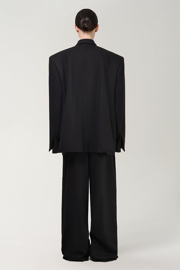 ANOUKI OVERSIZED MAN STYLE BLAZER