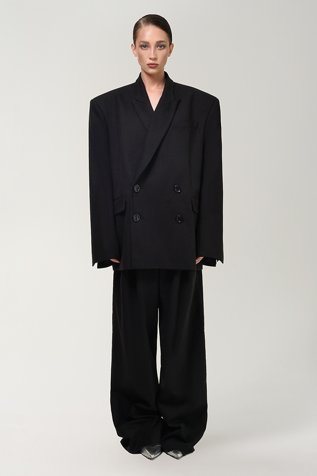 ANOUKI OVERSIZED MAN STYLE BLAZER