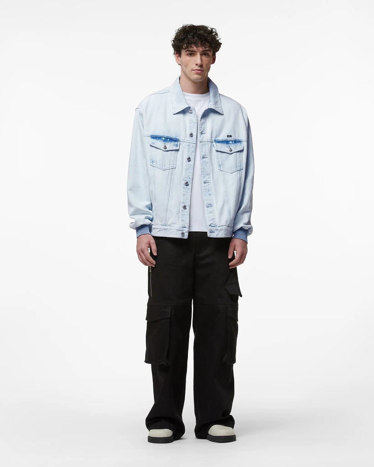 GCDS BLEACHED DENIM JACKET