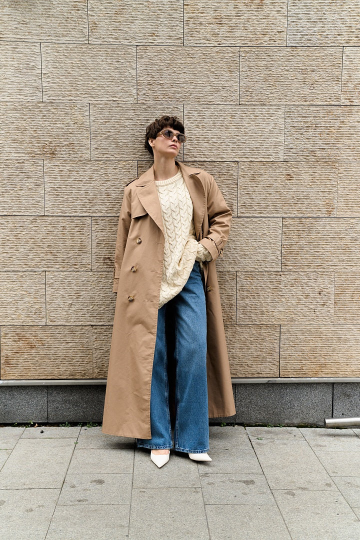 Arapkhanovi Logomania trench coat beige