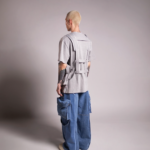 GREY MESH POCKETS HARNESS T-SHIRT