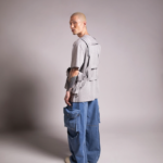 GREY MESH POCKETS HARNESS T-SHIRT