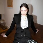 [S BK -1JanashiaSS22] SINGLE BREASTED DEEP V-NECK BLAZER (S)