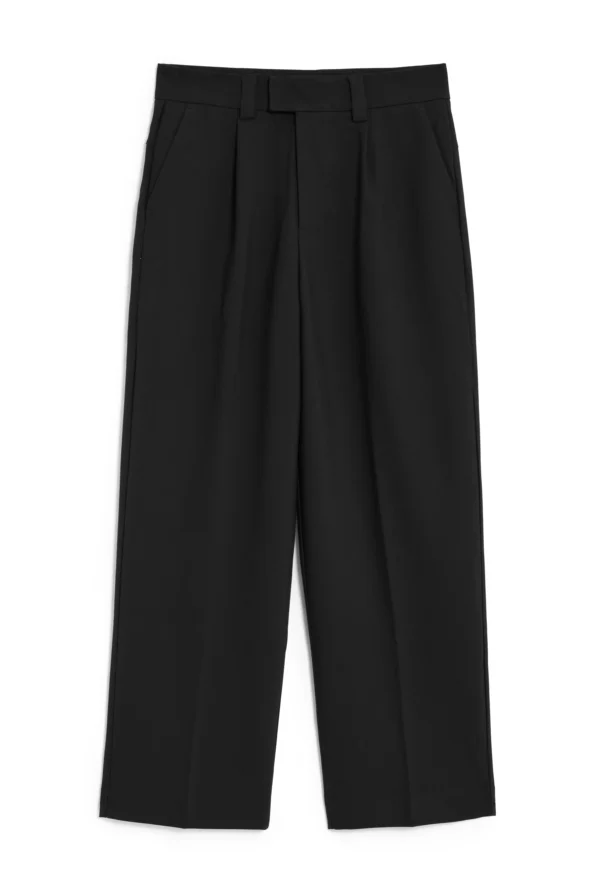 Wide leg black trouser