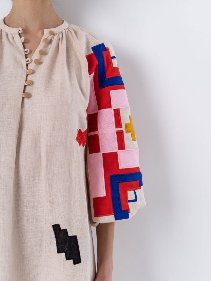 Etnodim Light linen dress with applique Eva - Image 6