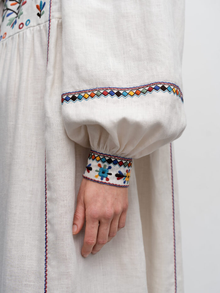 Etnodim Long embroidered linen dress with yavorivsky ornament Yaryna - Image 5
